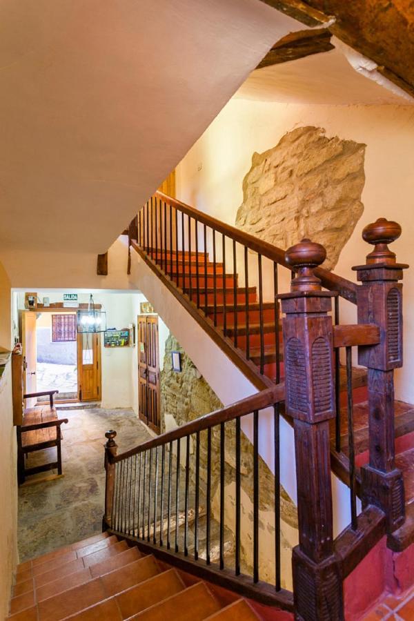 Apartamentos Casa Samper Санта-Эулалия-де-Гальего Экстерьер фото