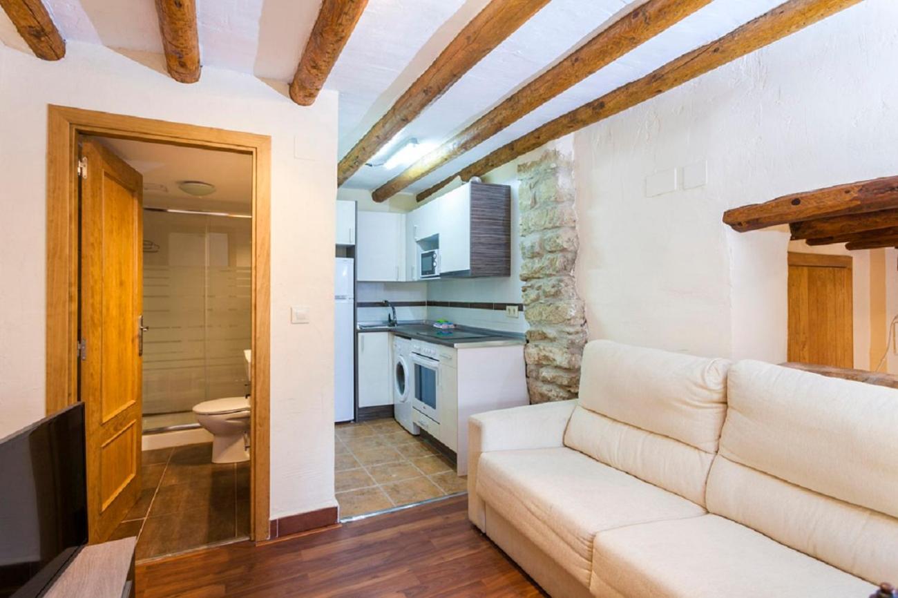 Apartamentos Casa Samper Санта-Эулалия-де-Гальего Номер фото